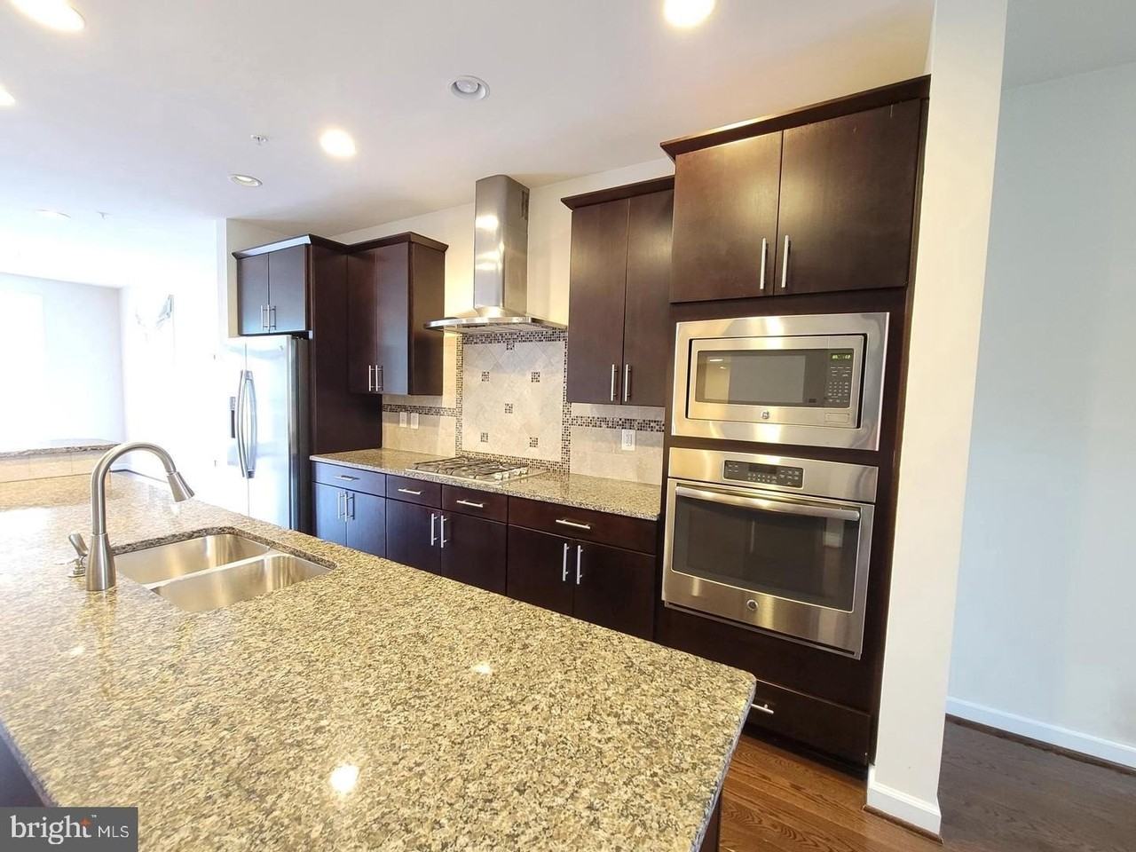 3605 Katherine Way - Photo 2 of 21