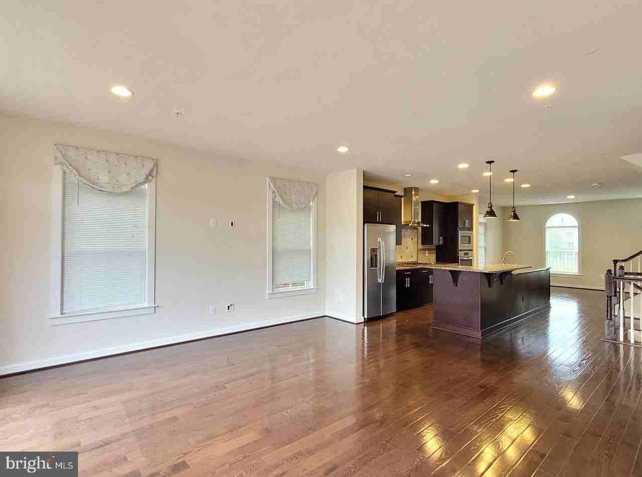 3605 Katherine Way - Photo 7 of 21