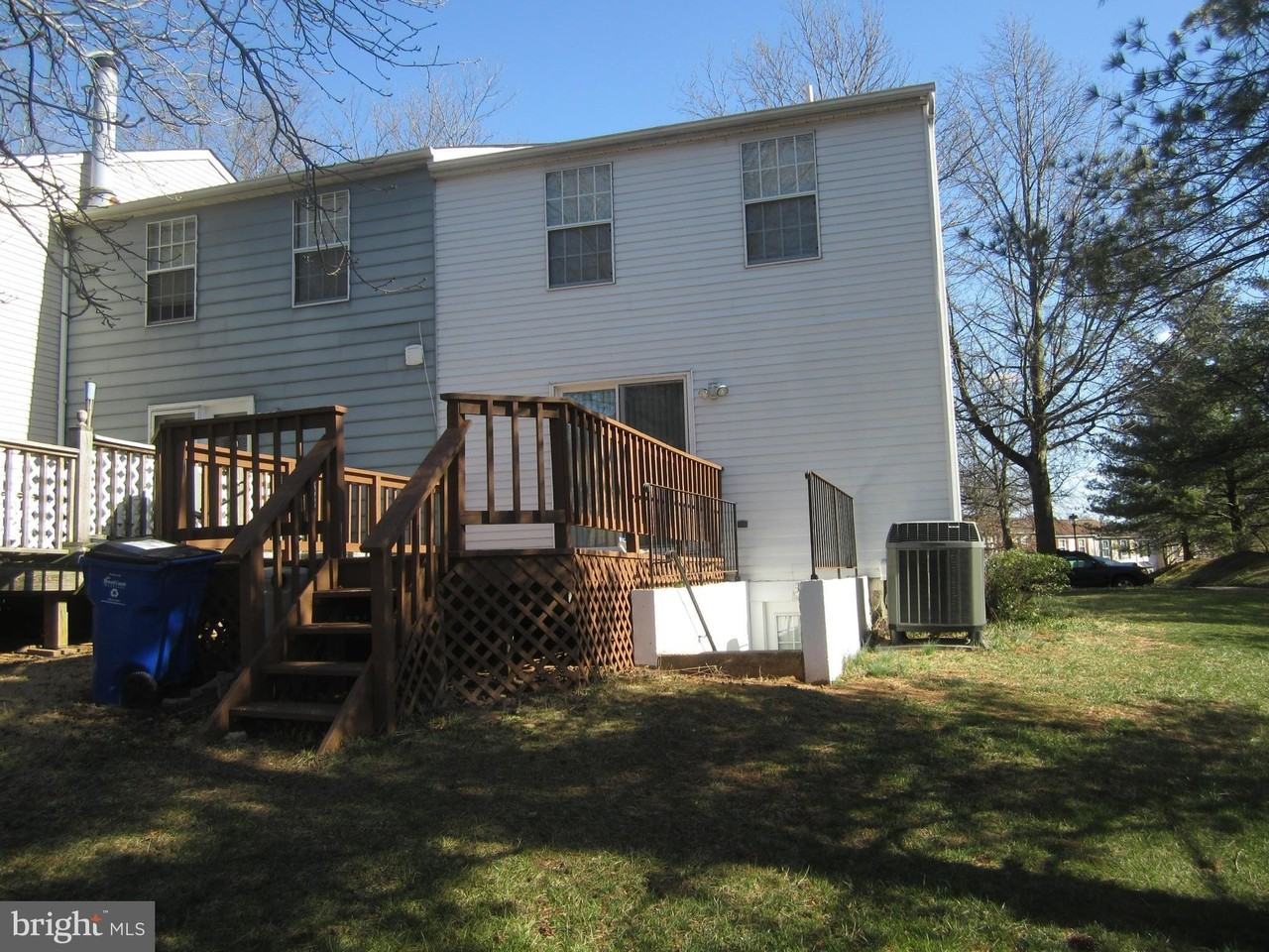 6085 Rock Glen Dr - Photo 2 of 13