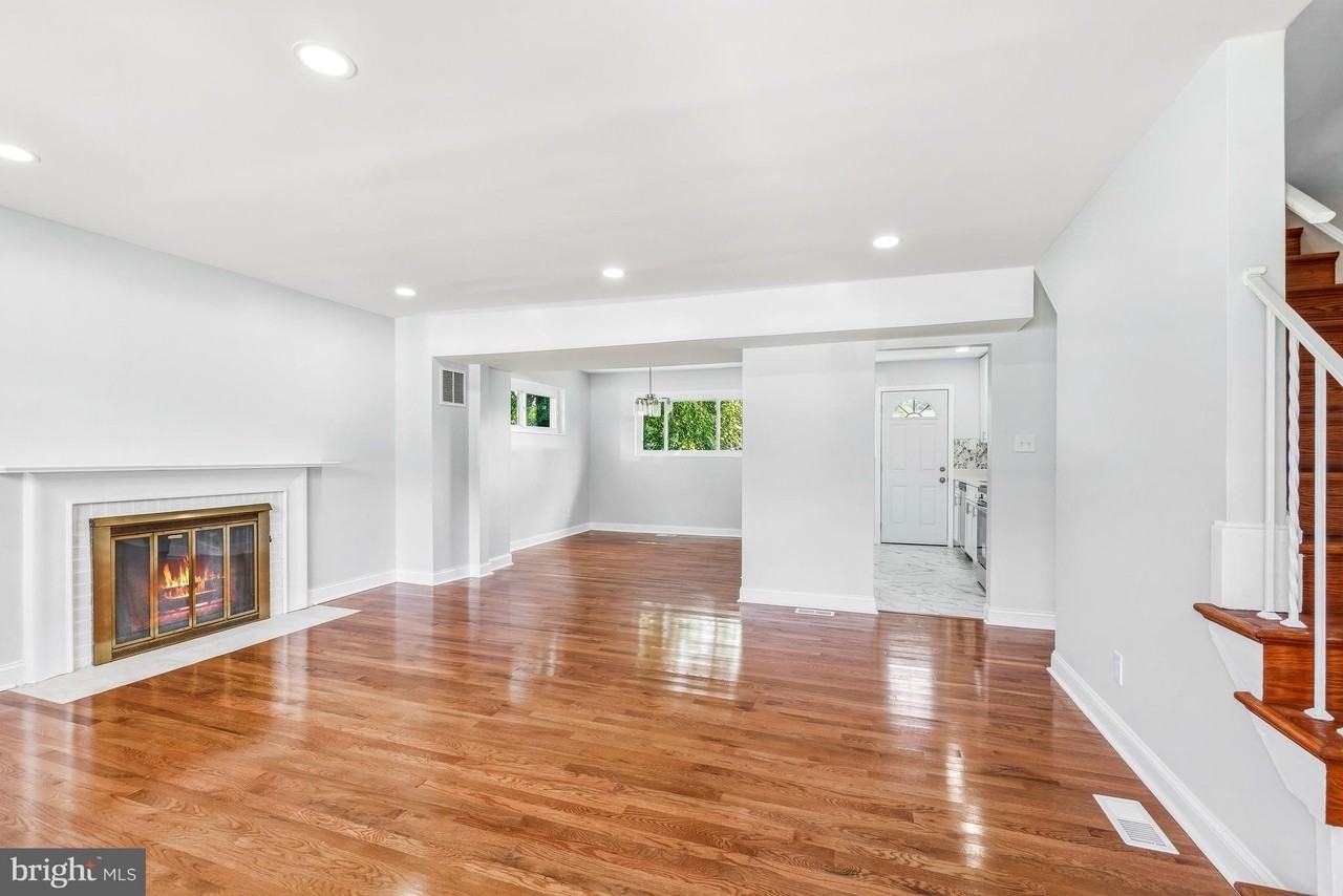 9403 New Hampshire Ave - Photo 3 of 30