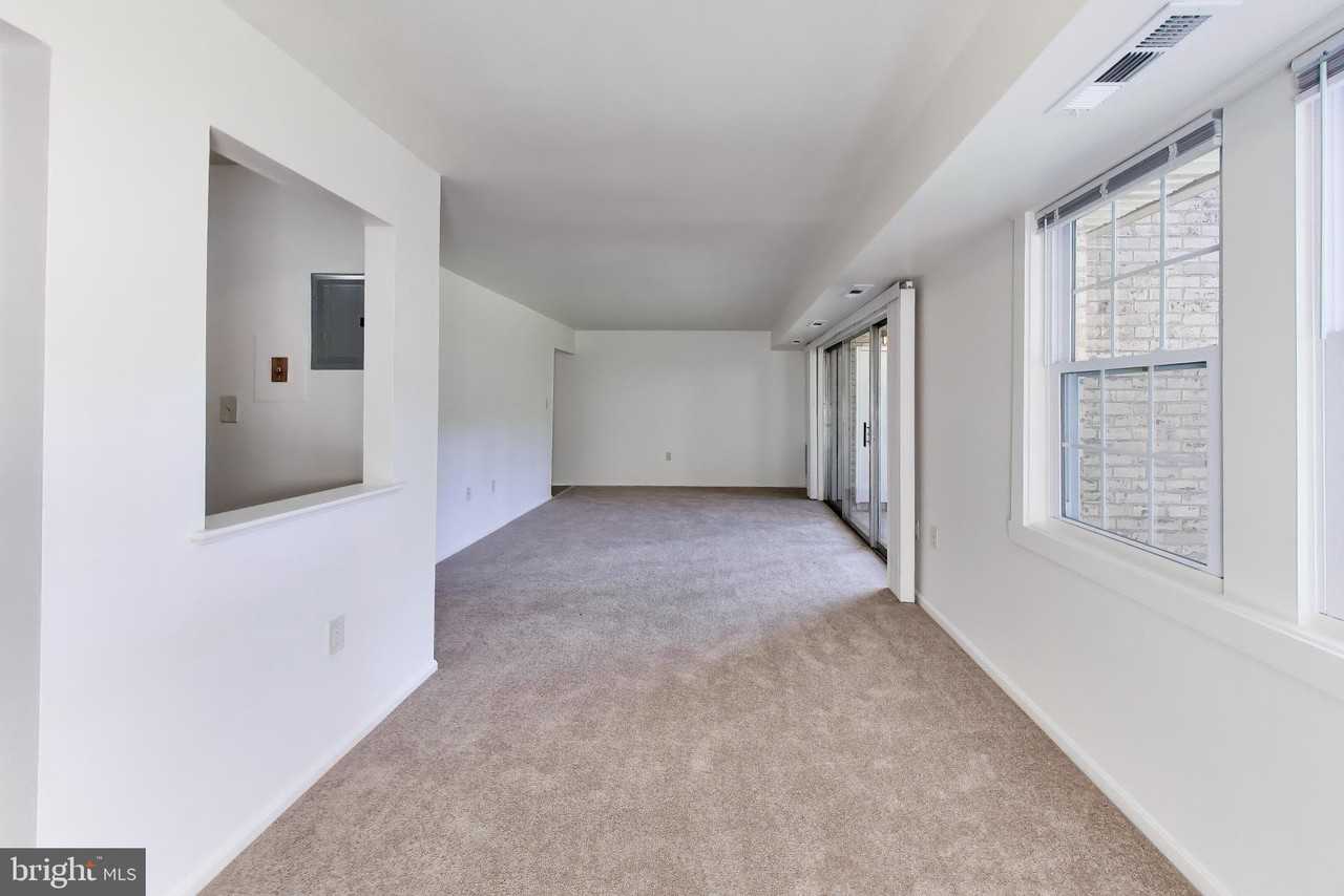 862 College Pkwy #102 - Photo 6 of 24