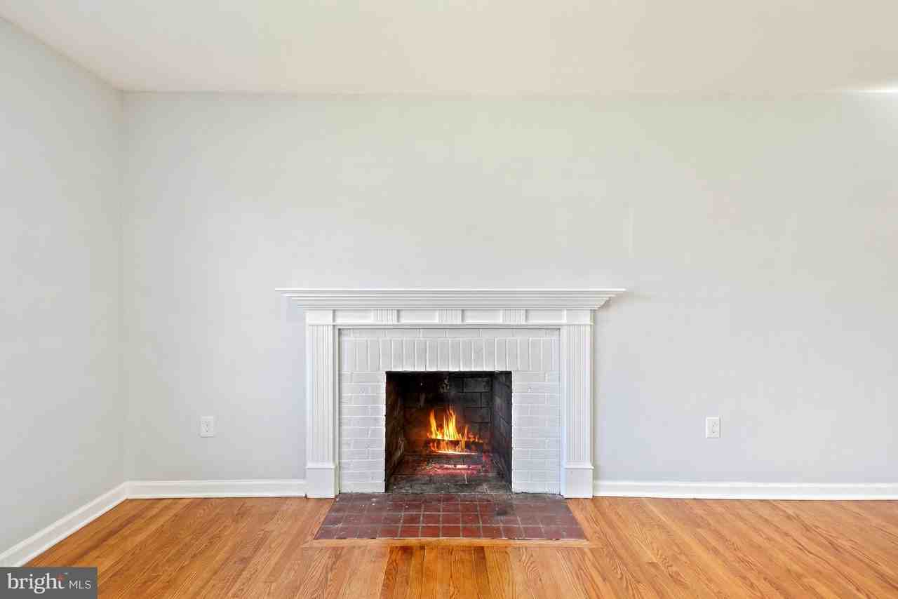 11309 Cherry Hill Rd - Photo 6 of 30