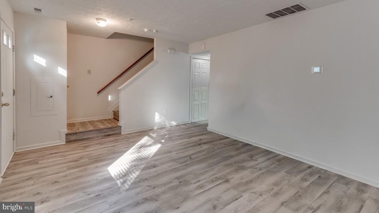 46101 Lucca Way - Photo 7 of 16