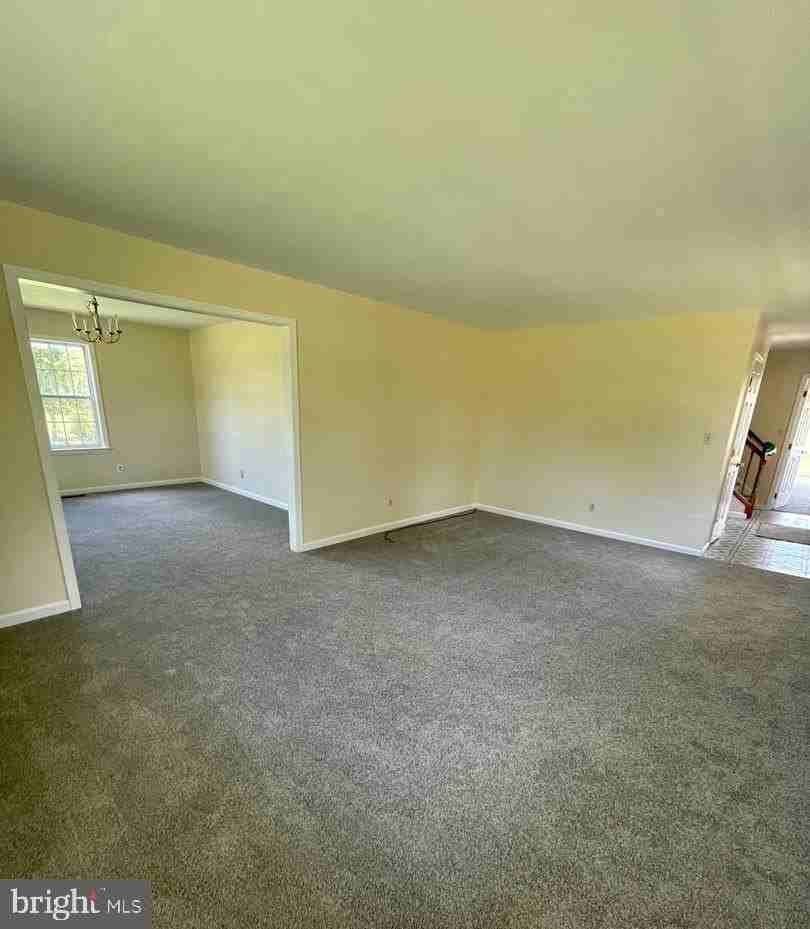22078 Indian Bridge Rd - Photo 3 of 23