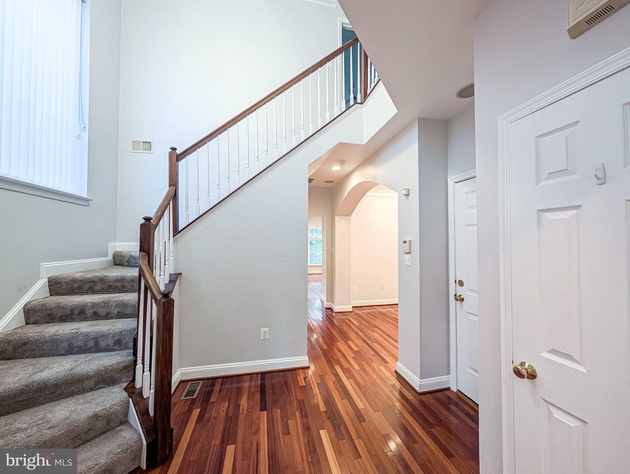 44148 Azalea Ct - Photo 3 of 46
