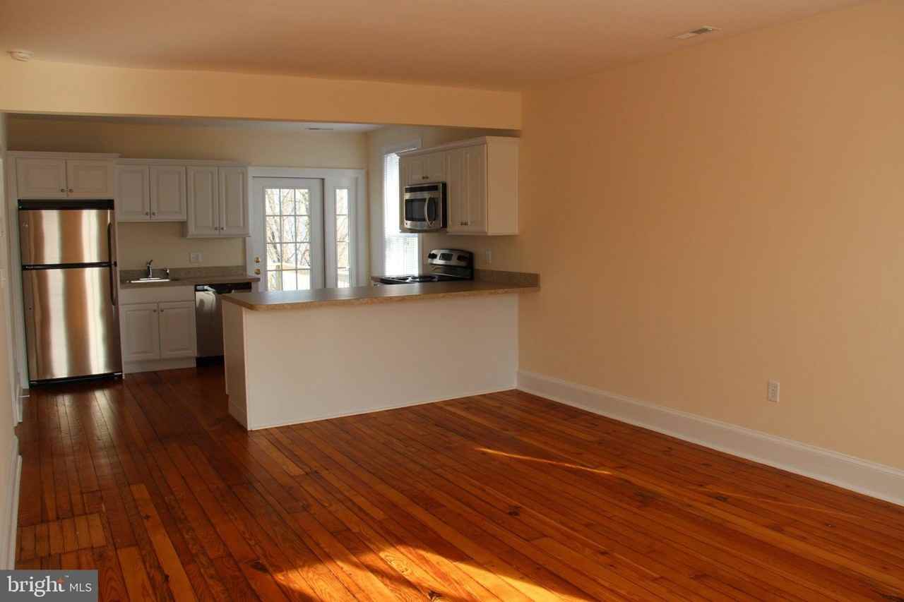 205 Railroad Ave #A - Photo 6 of 10