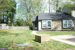 featured image of 906 Roberts Ln