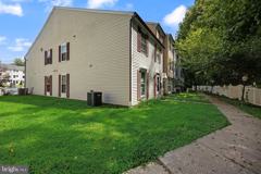 2504 Greenwood Dr - Photo 1 of 1