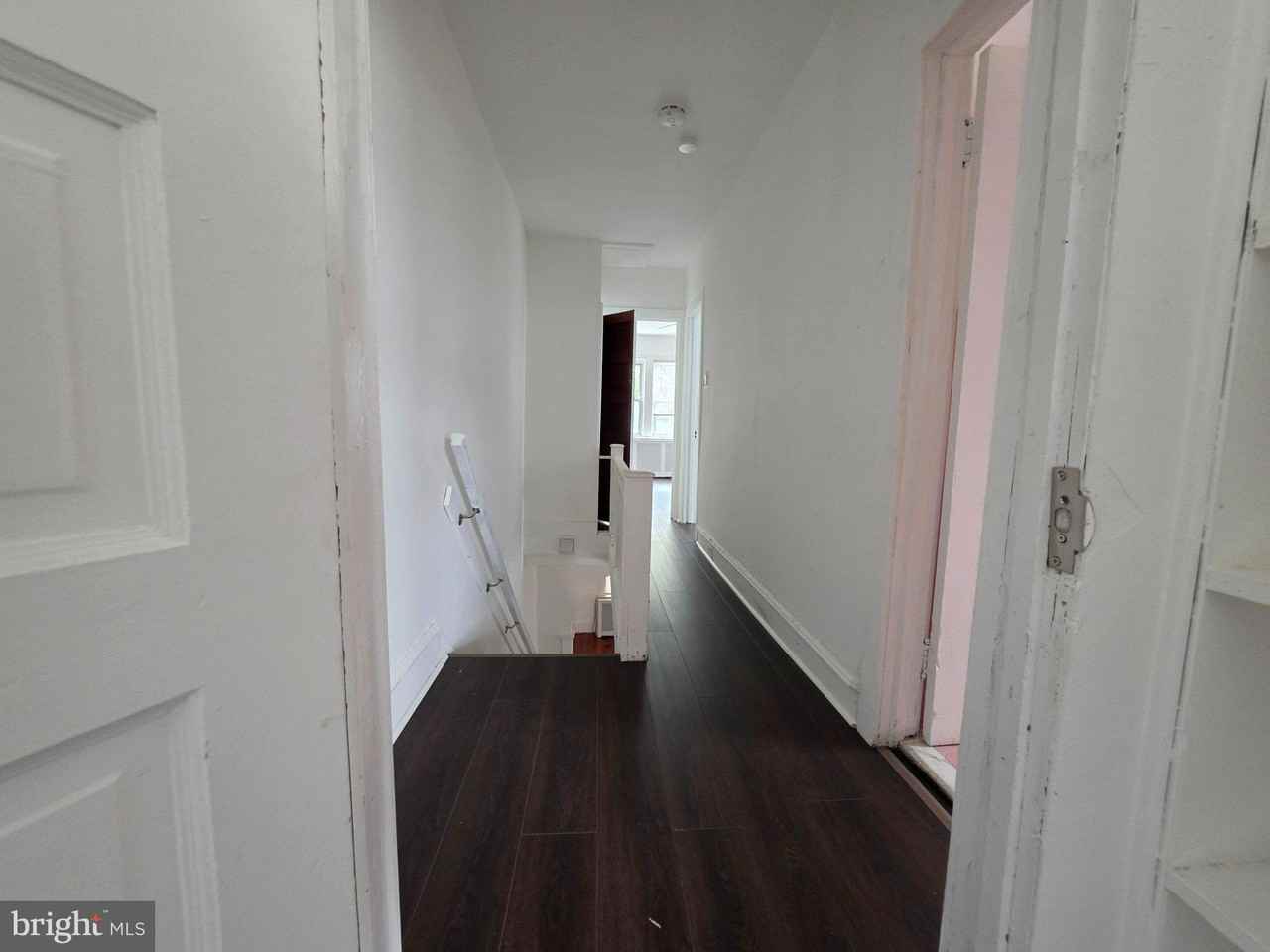 921 Revere Ave - Photo 6 of 15