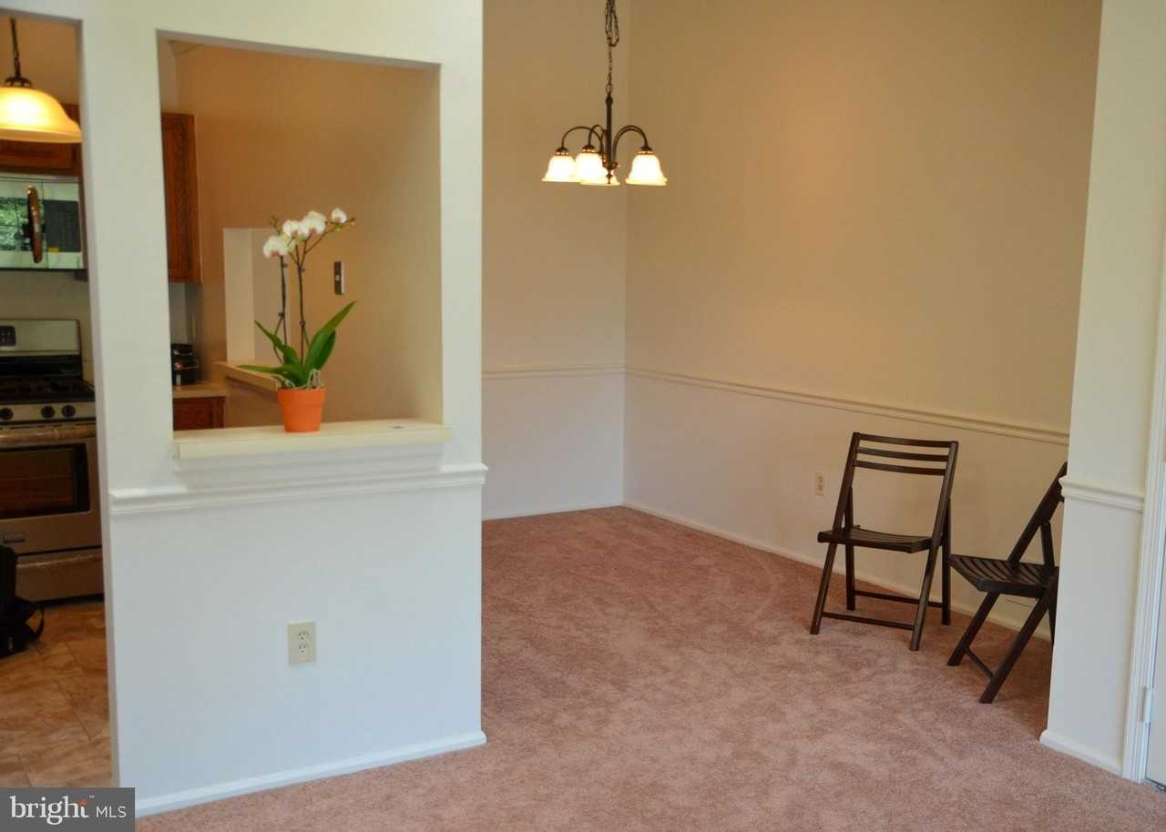 74 Lehavre Ct - Photo 2 of 12
