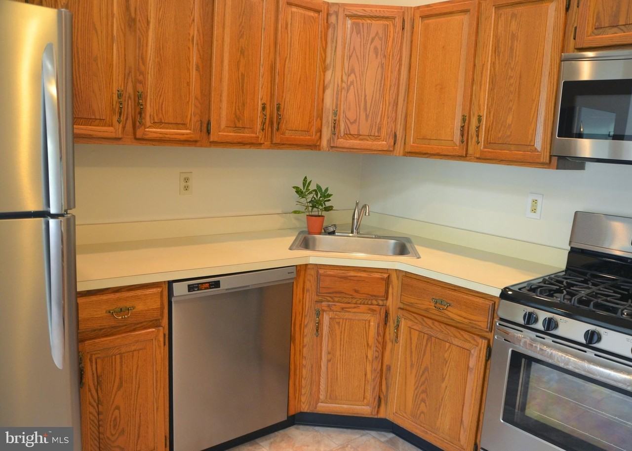 74 Lehavre Ct - Photo 4 of 12