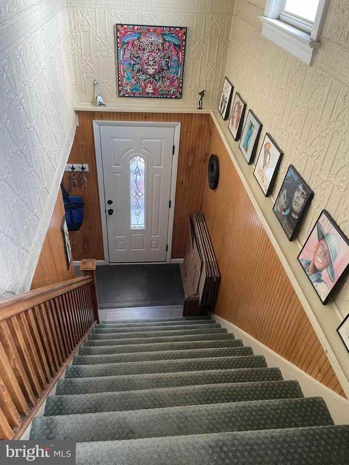 109 S Main St #3 - Photo 3 of 21
