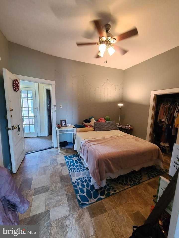 340 College Ave #2 - Photo 4 of 9