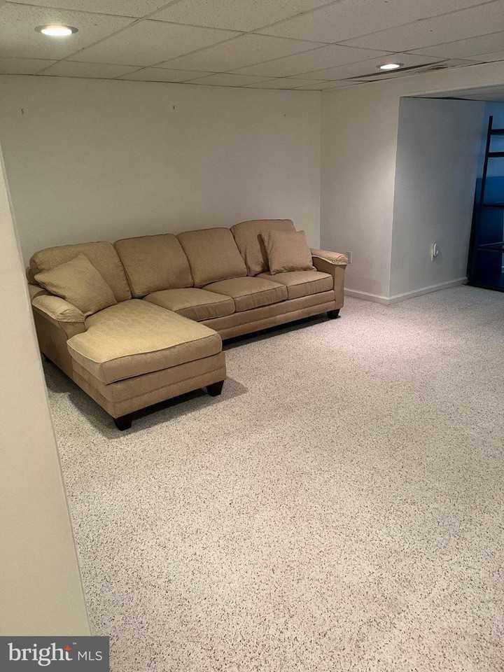 59 Berrywood Ln - Photo 5 of 7