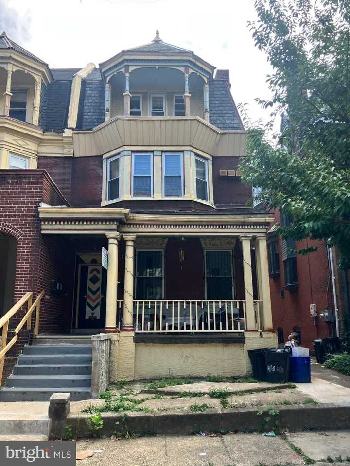 4610 Chester Ave #2