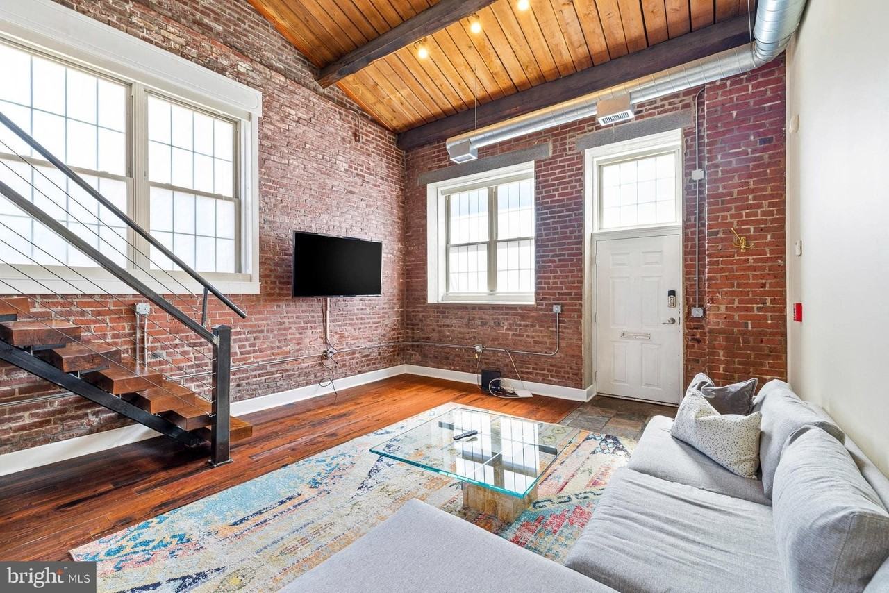 1301 N Front St #G - Photo 4 of 27