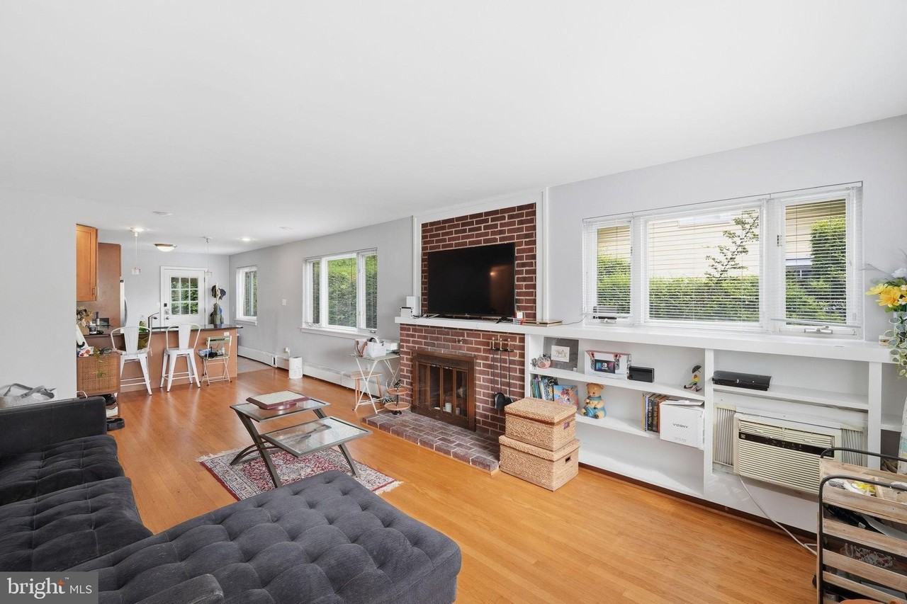 1104 S Cleveland St #1 - Photo 2 of 23