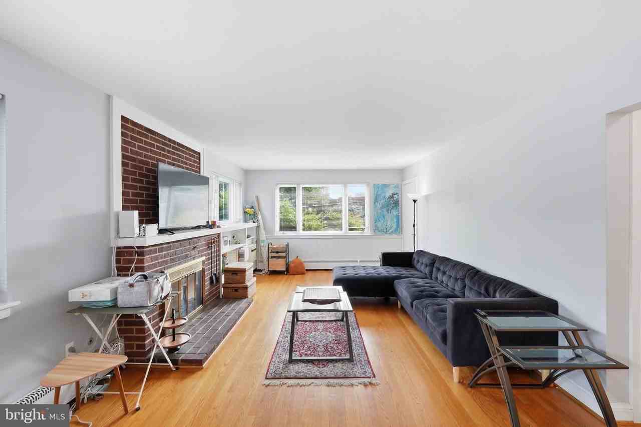 1104 S Cleveland St #1 - Photo 3 of 23