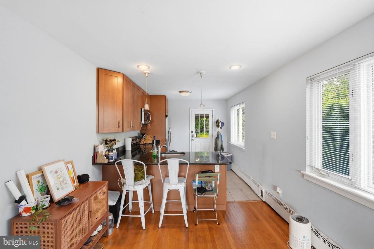 1104 S Cleveland St #1 - Photo 5 of 23