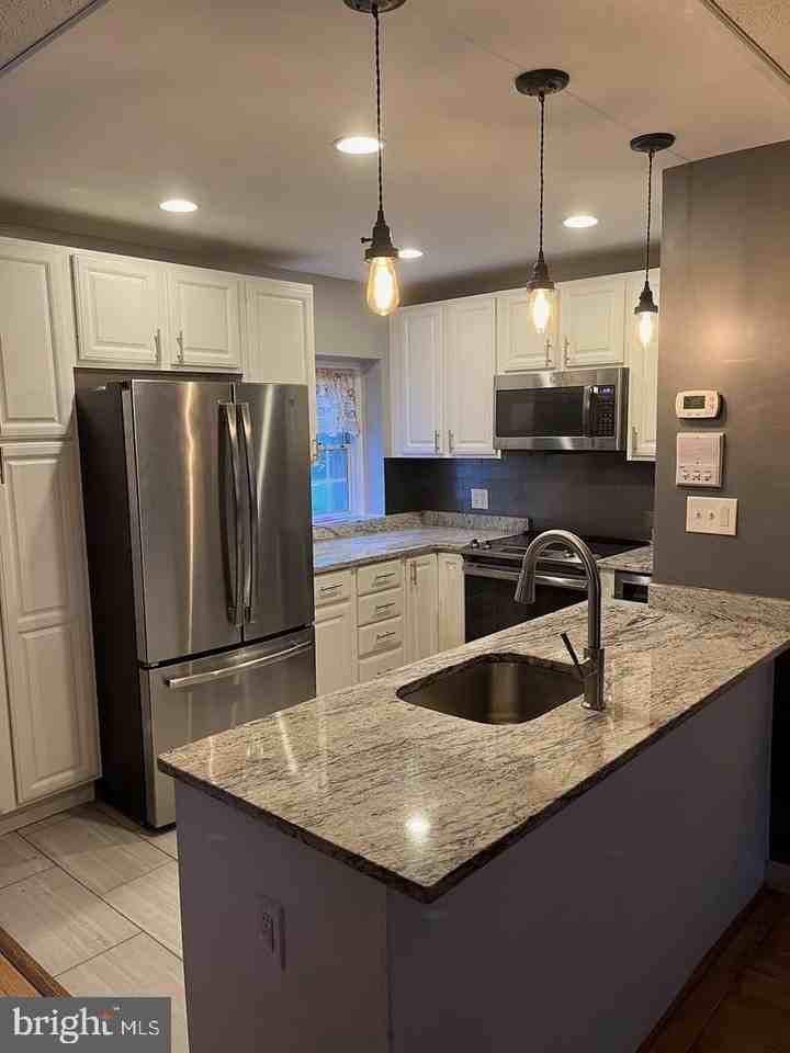 2938 S Columbus St #A1 - Photo 6 of 14