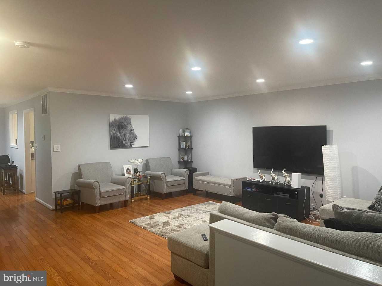 13150 Ashnut Ln - Photo 2 of 10