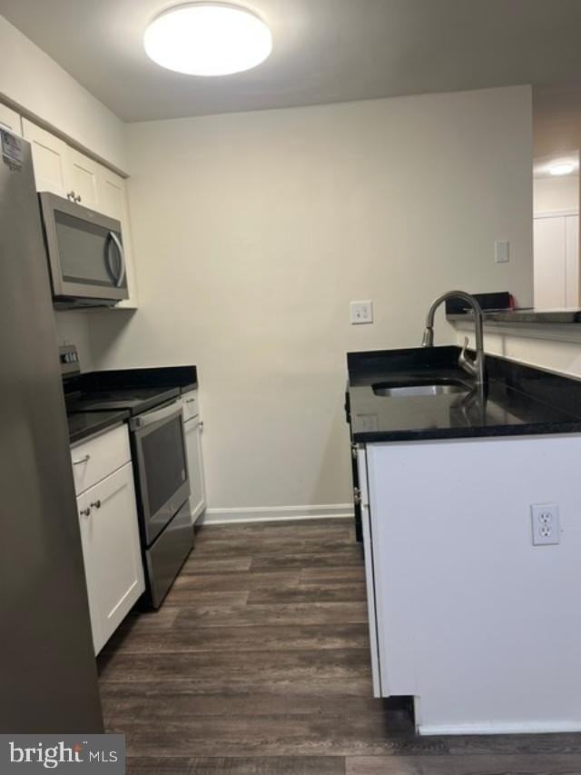 8607 Beekman Pl #7B - Photo 4 of 13
