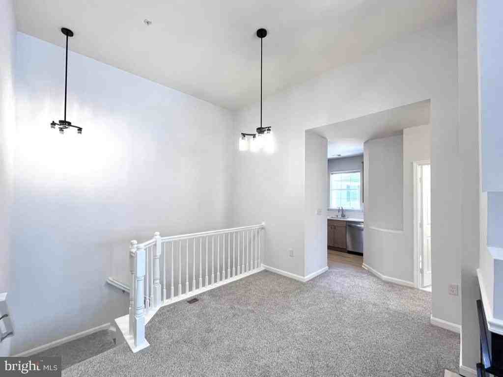 11401R Windleaf Ct #30 - Photo 5 of 15