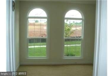 1709 Taymount Ter Ne - Photo 7 of 33