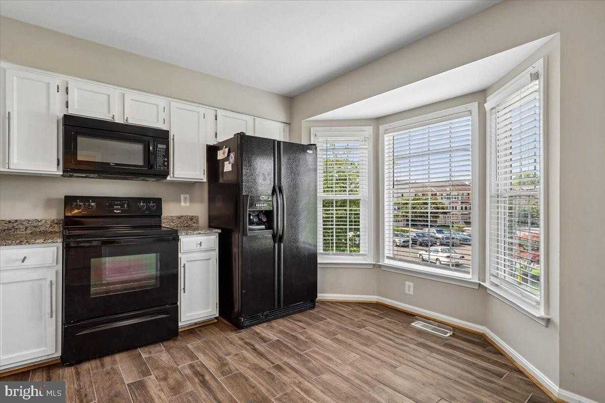11260 Kessler Pl - Photo 4 of 29