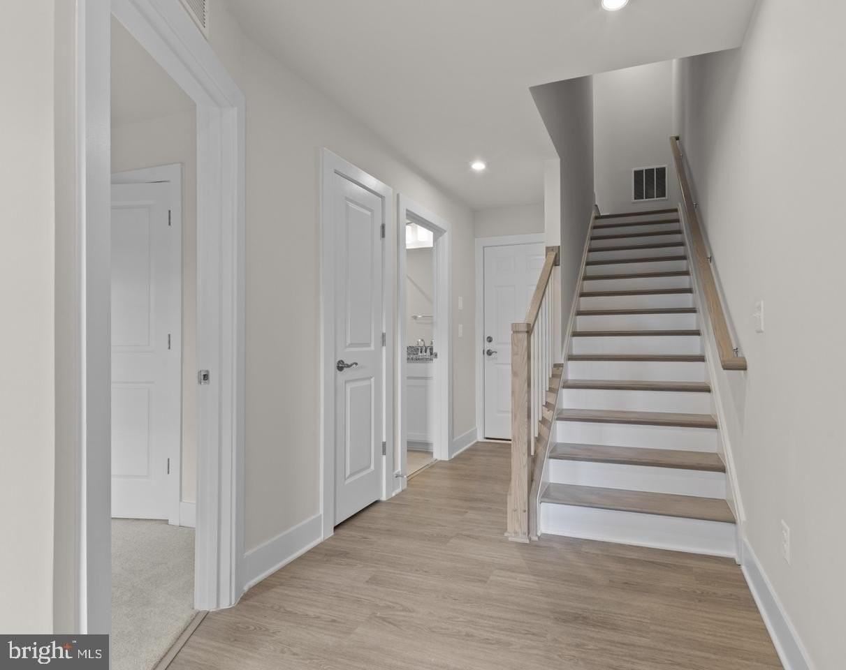 8979 Katherine Johnson Ave - Photo 5 of 27