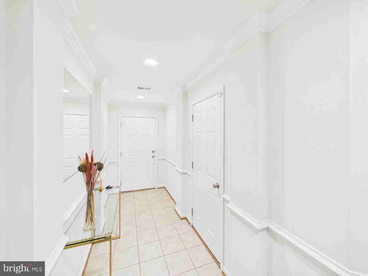 15653 John Diskin Cir - Photo 3 of 30