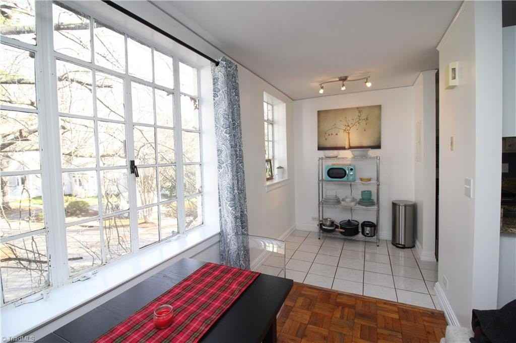 1700 B7 Elm Street - Photo 5 of 15