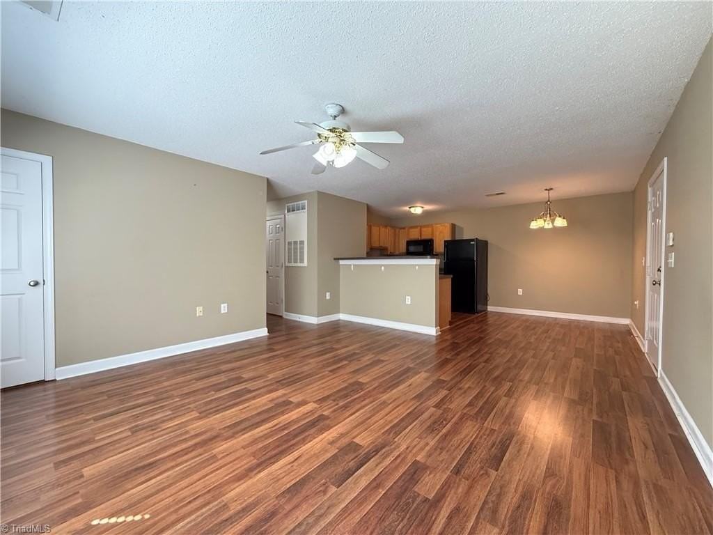 1860 Crest Hollow Dr #203 - Photo 6 of 13