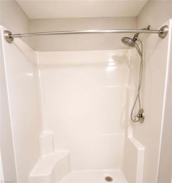 923 Windcastle Ln #103 - Photo 6 of 8