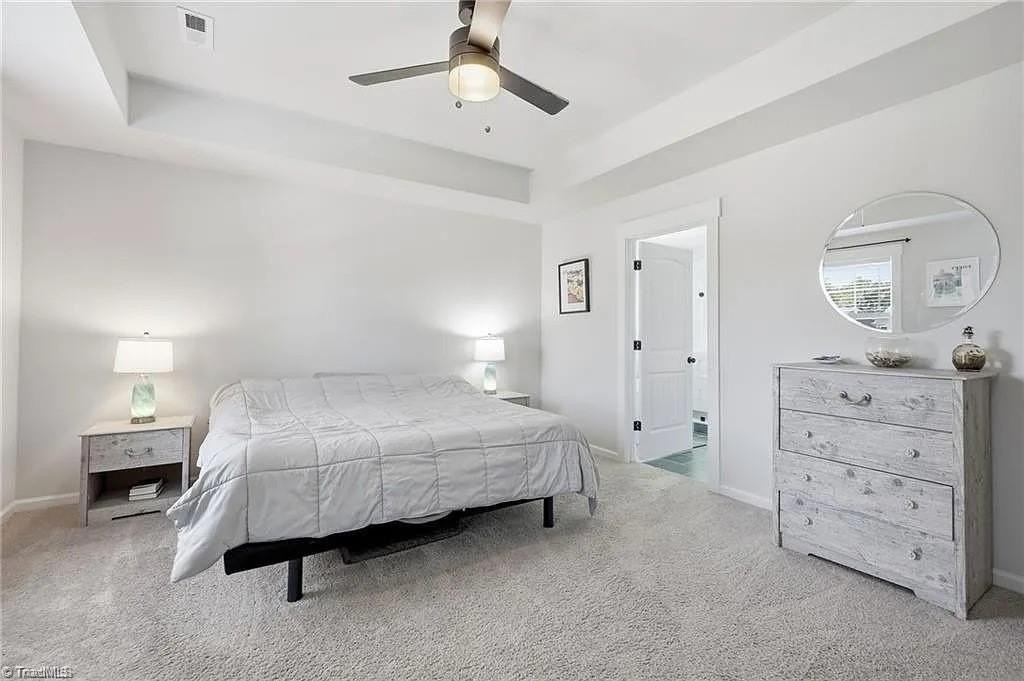 7458 Buckview Ct - Photo 6 of 15