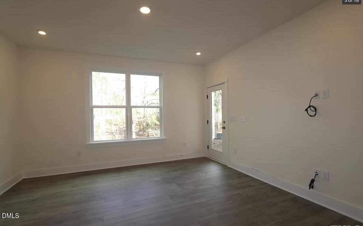 473 Autumn Rain St - Photo 6 of 25