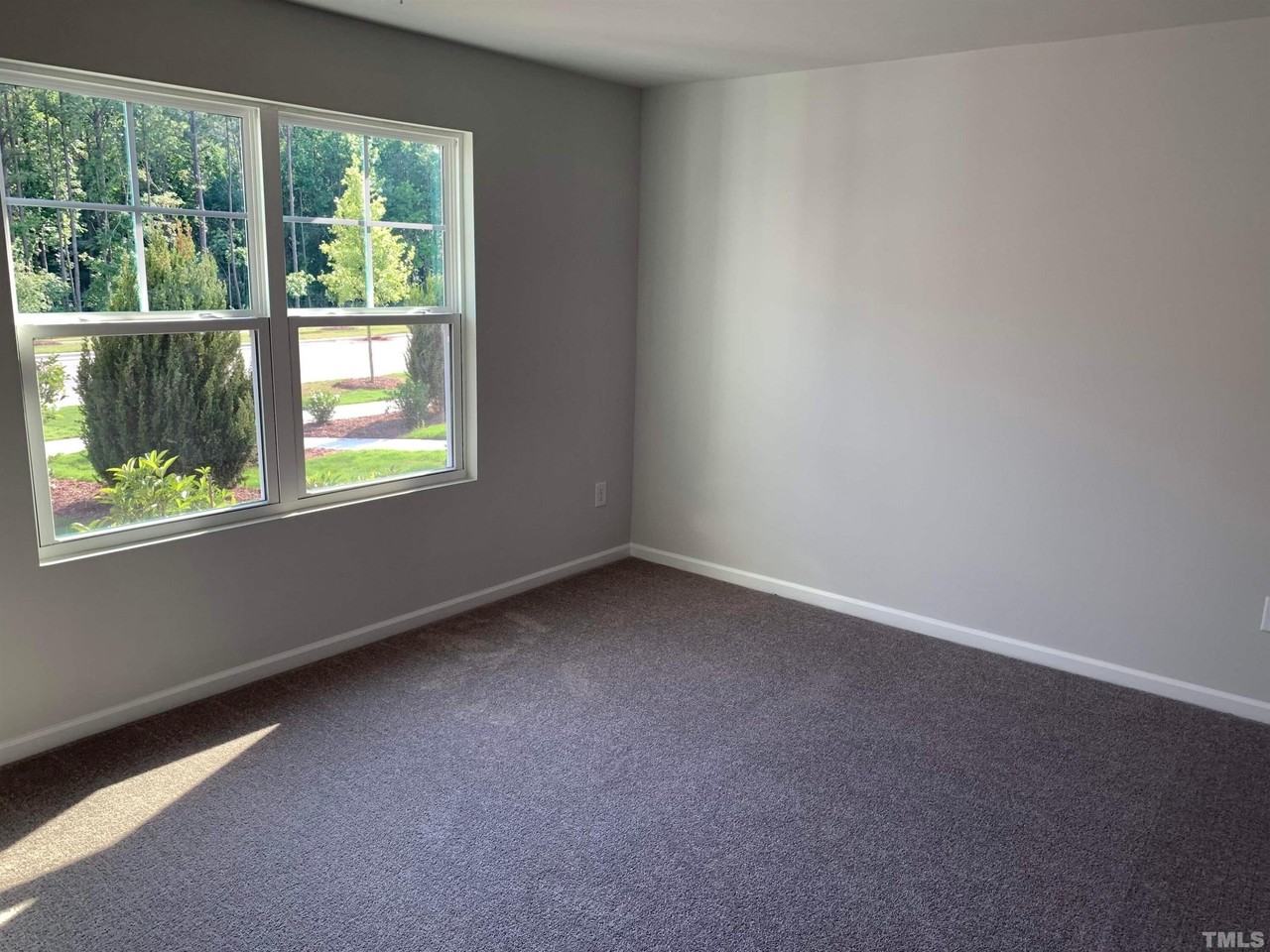 608 Hortons Creek Rd - Photo 4 of 28