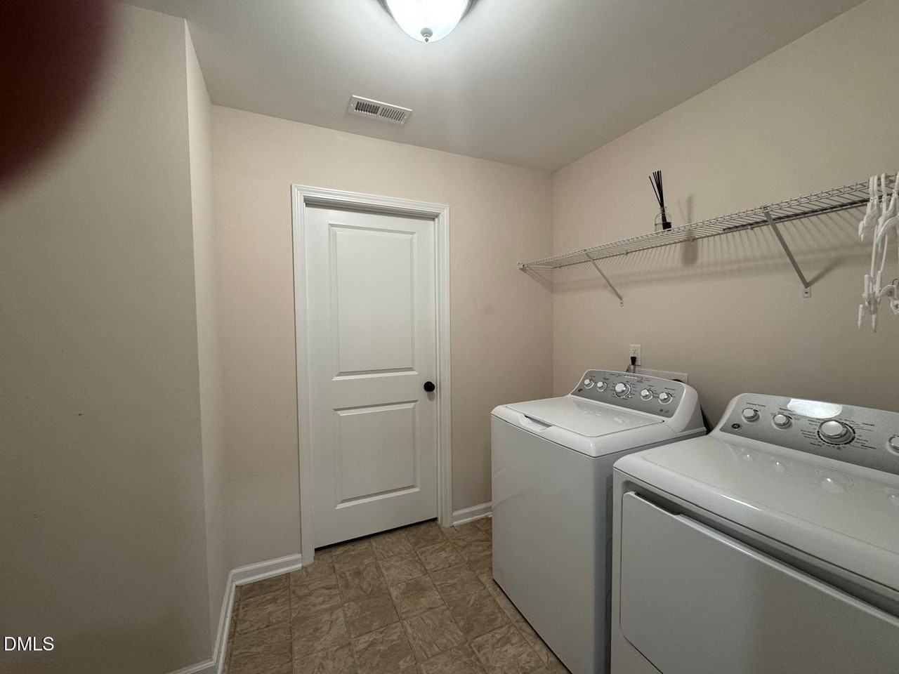 828 Bristol Bridge Dr - Photo 5 of 11