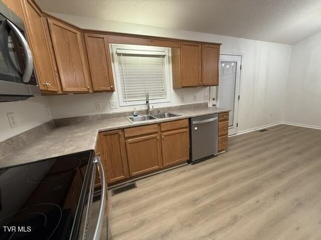 371 Mockingbird Pl - Photo 4 of 14