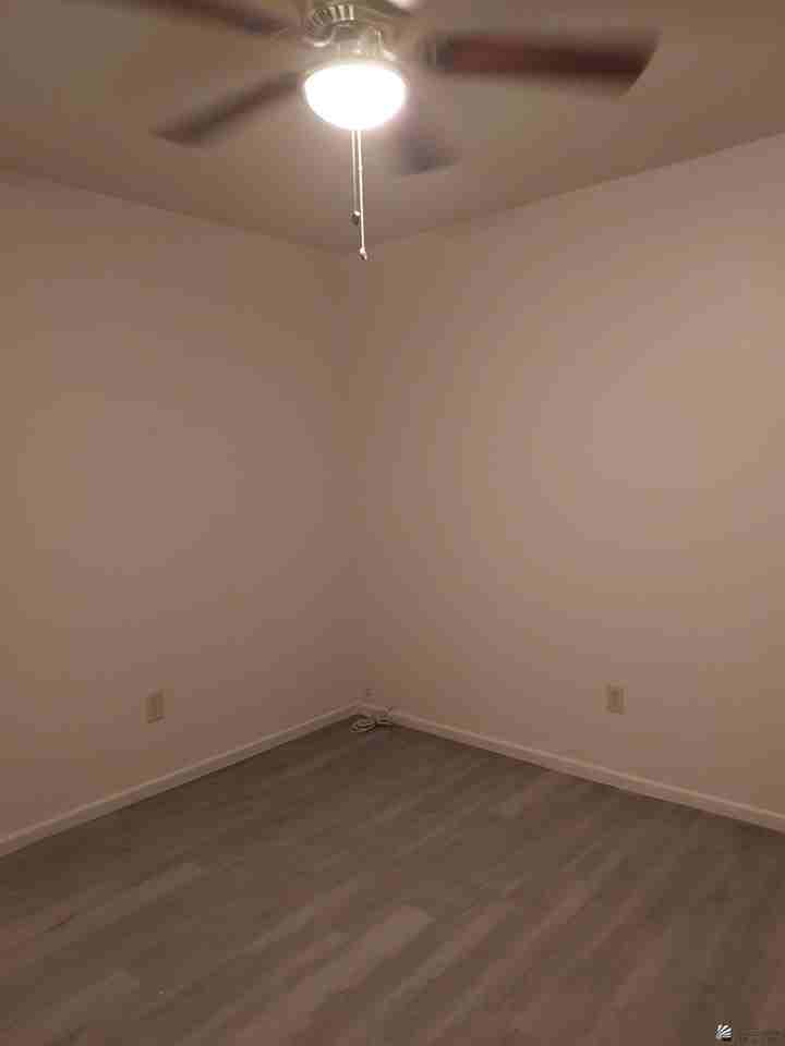 2040 S 11th Ave #D - Photo 5 of 13