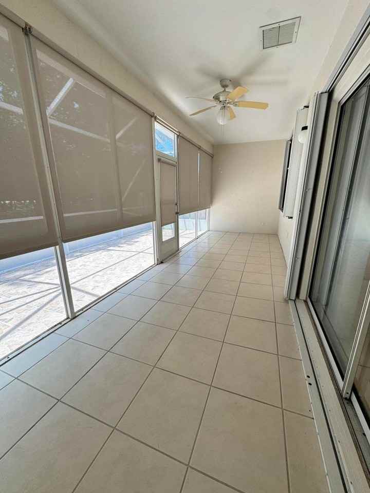 10895 Fillmore Dr - Photo 6 of 8