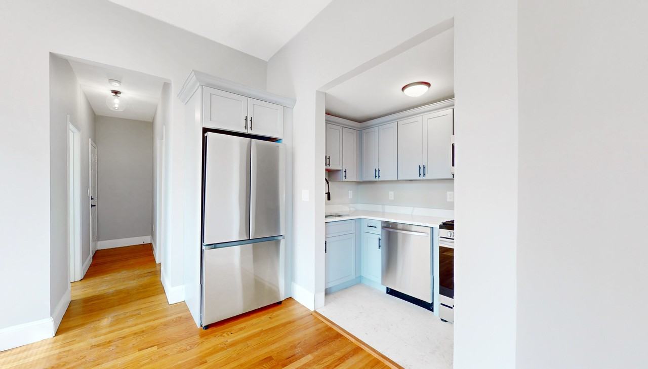 184 Highland St #2 - Photo 2 of 12