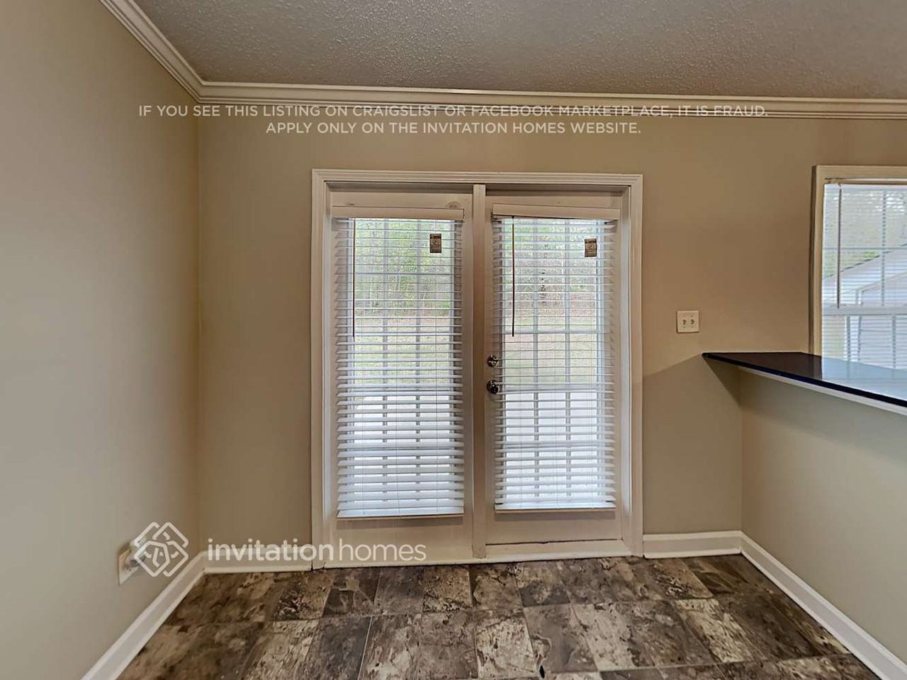 4737 Aldersbrook Dr - Photo 5 of 18