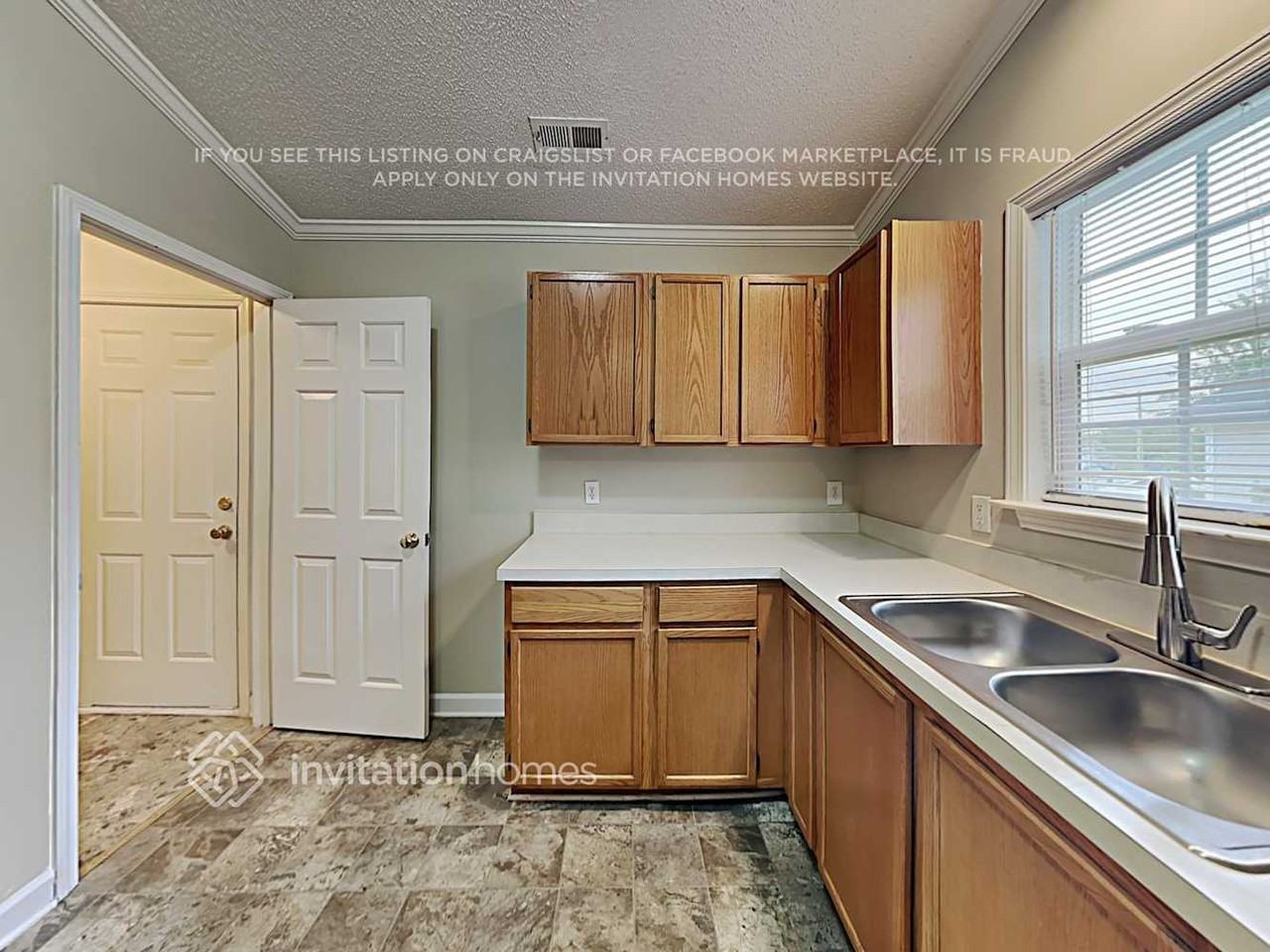 4737 Aldersbrook Dr - Photo 7 of 18