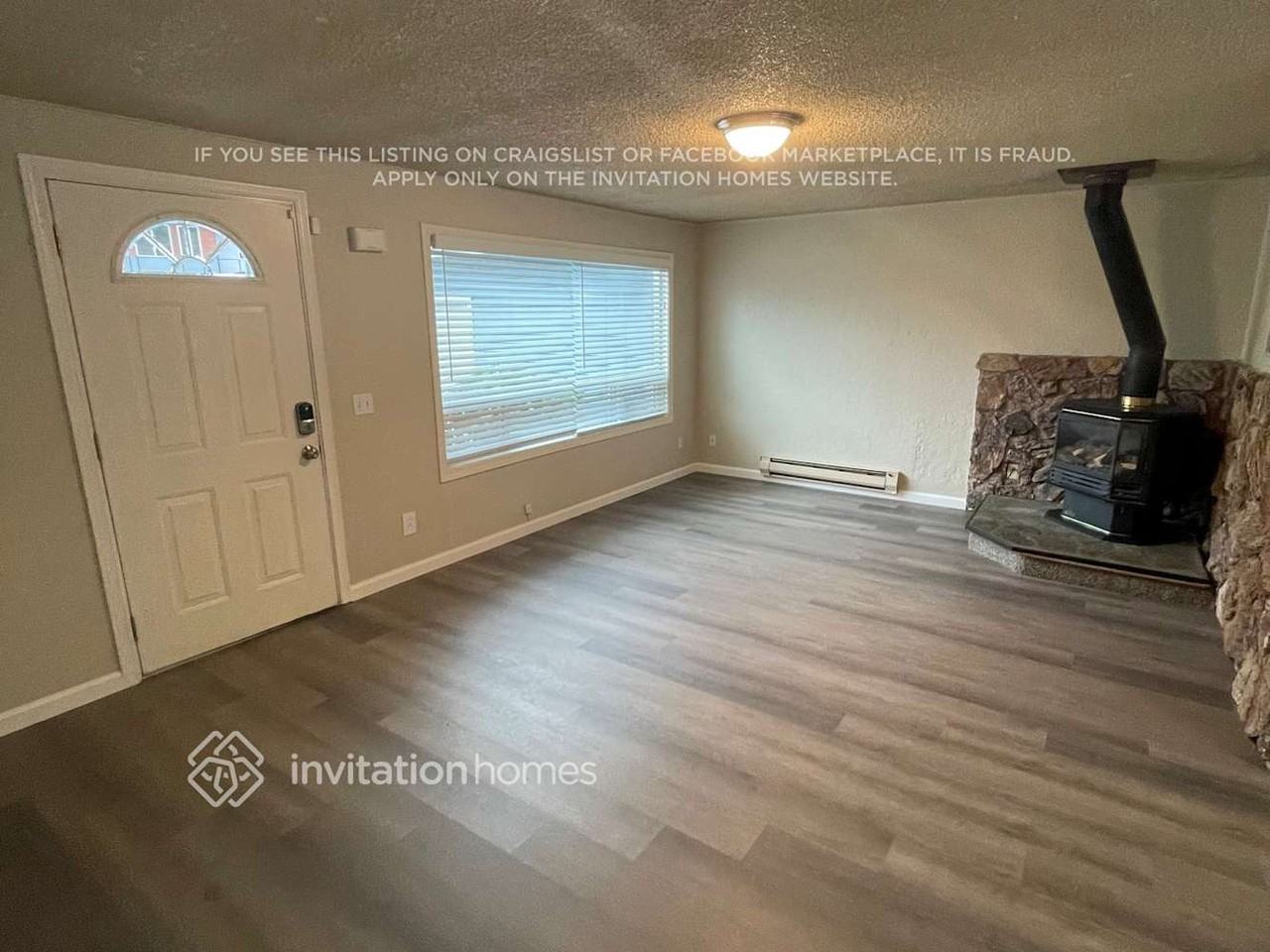1425 63rd St Se - Photo 3 of 19