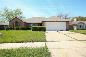featured image of 4800 Hollow Tree Dr