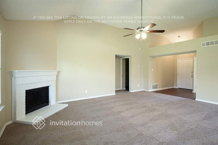 4800 Hollow Tree Dr - Photo 2 of 16