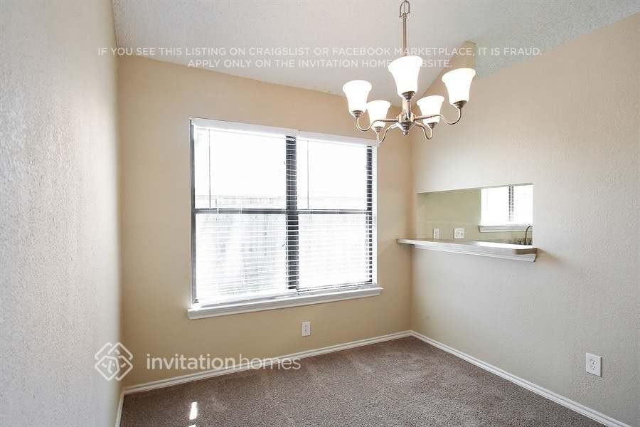 4800 Hollow Tree Dr - Photo 6 of 16