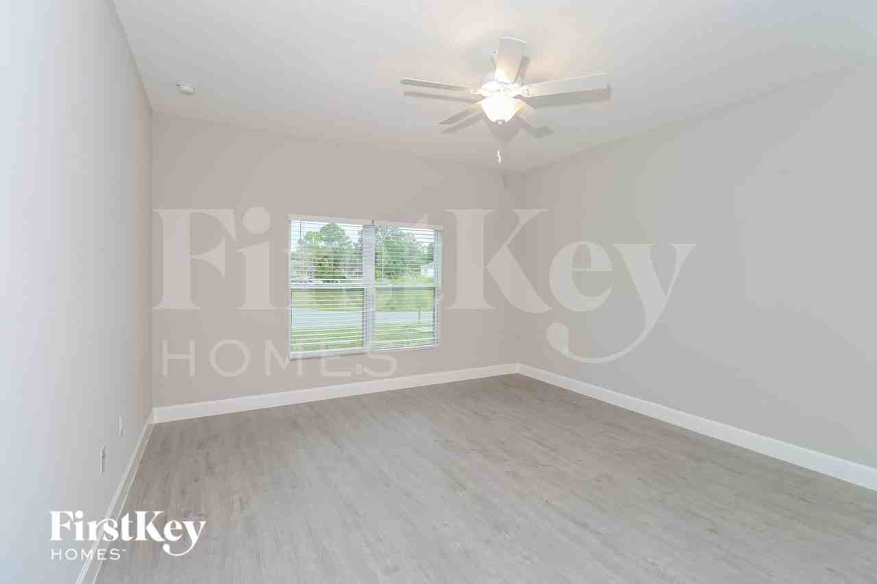 1411 Transcoro St Se - Photo 7 of 16
