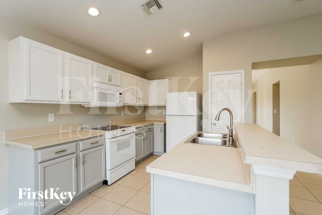 25453 Bandito Ct - Photo 6 of 15